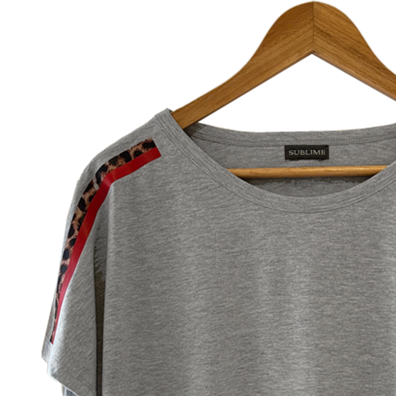 Alternative view of Remera Soho