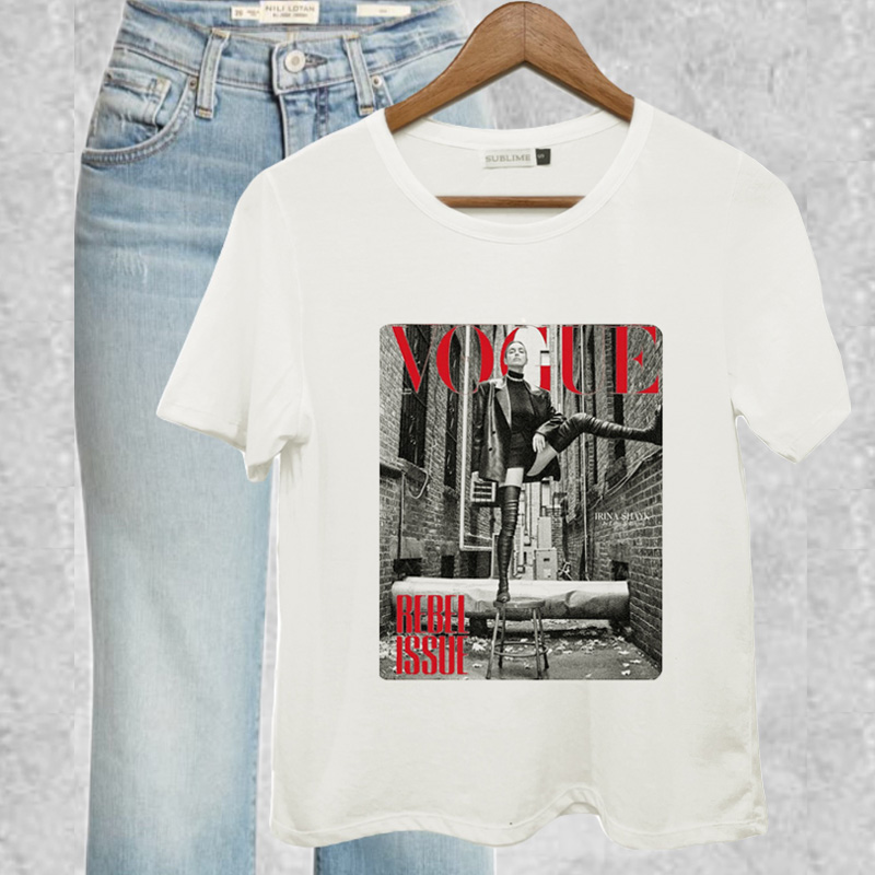 Remera Vogue Rebel issue