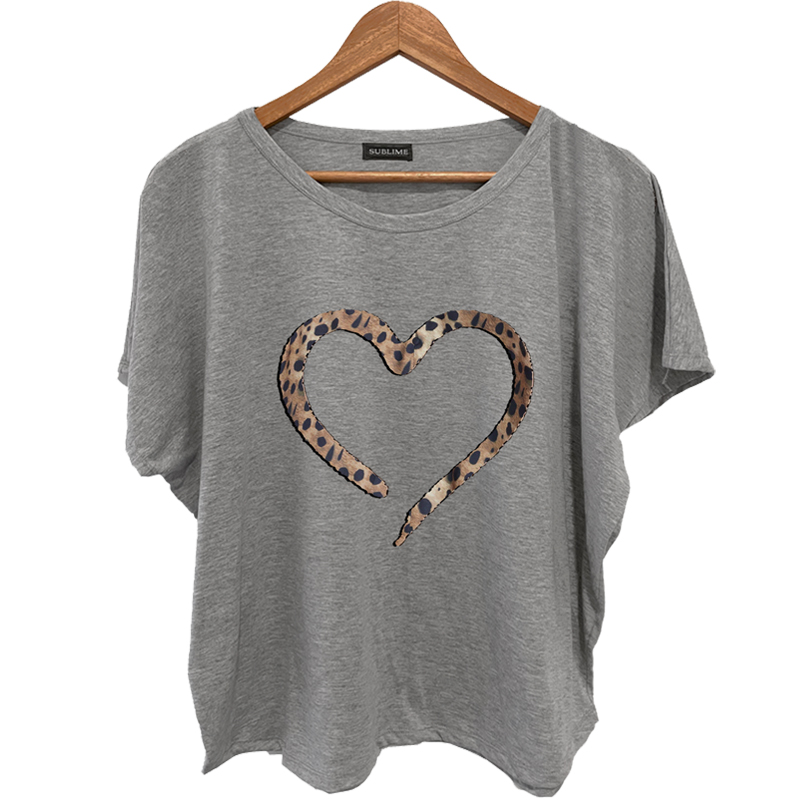 Alternative view of Remera Corazon